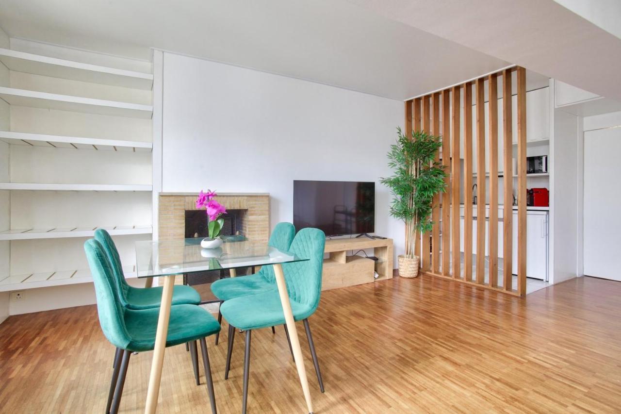 3 Bedrooms Le Marais Beauregard Paris Exterior foto